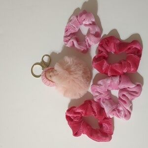 Velvet Scrunchies New Lot 4 scrunchies & Key chain